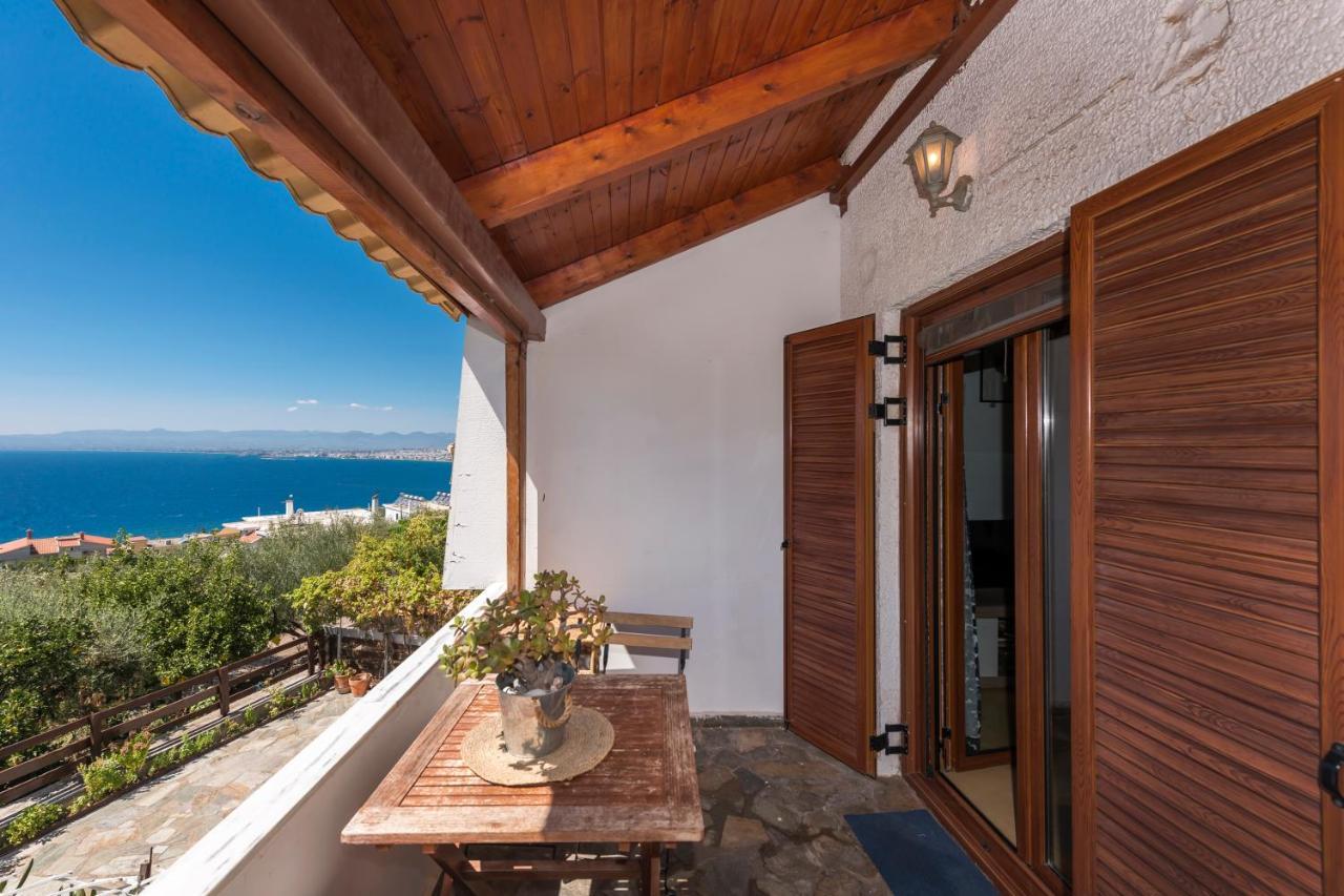 칼라마타 Seaside Heaven - Sunset Views Close To The Beach 아파트 외부 사진